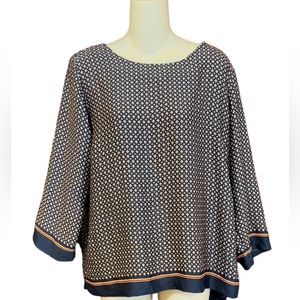 LILA ROSE tunic top‎